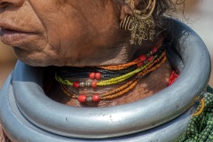 02-India-Orissa-Onokudeli-Market-Gadaba-tribe-woman-N.f.a.-4280